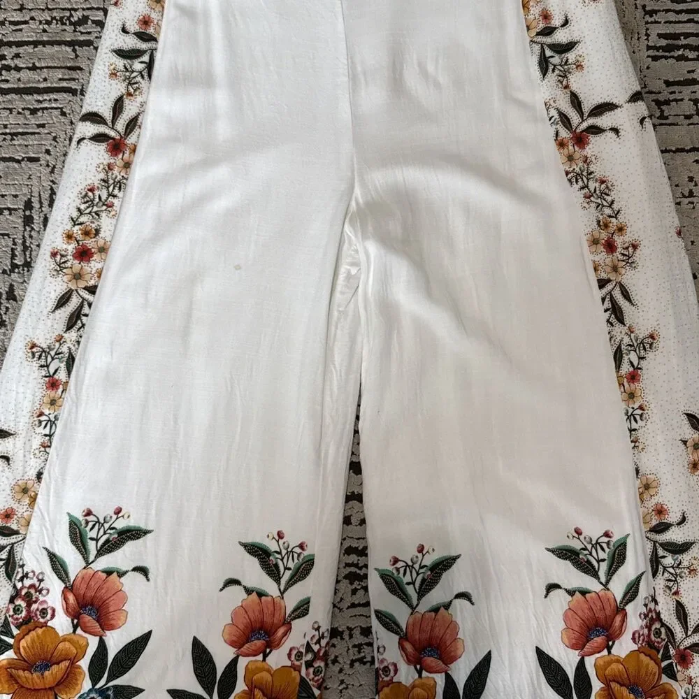 Farm Rio x Anthropologie Melila Floral Flared Pants Women’s Size Large Boho - Picture 10 of 15